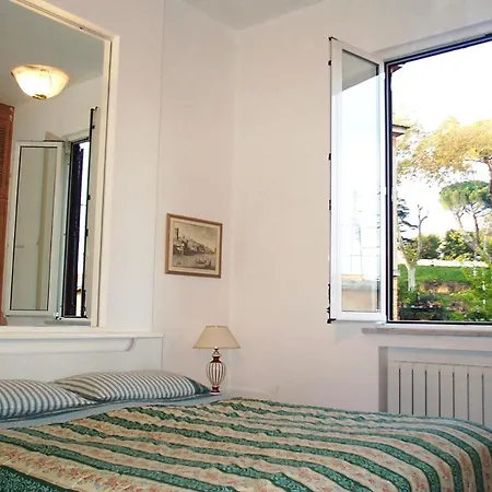 Appartement Trastevere, Tiburzi 2, Balcony, Ideally Located!!!
